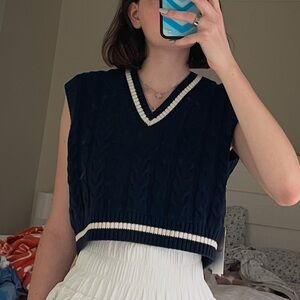 Aritzia Sunday Best Vest